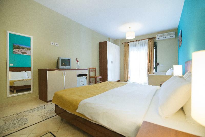 Akileda Hotel Kryemedhej Экстерьер фото